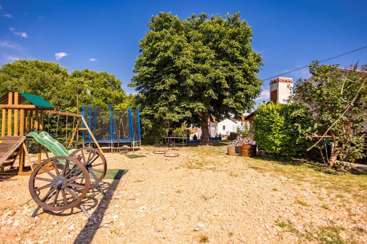 Villa Hrustika Gabonjin Luaran gambar